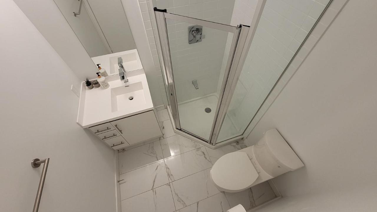 Lovely 3 Bedrooms In University Of Toronto Exteriér fotografie